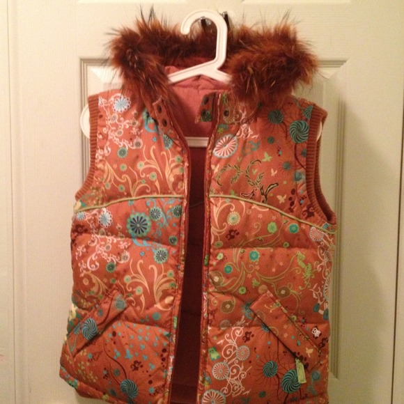 GORGEOUS Reversible Down Vest!