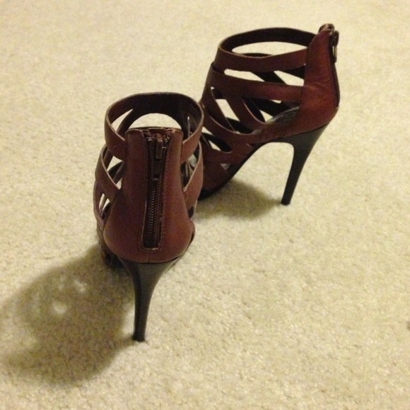 ⛔️⛔️Traded with ovojaz⛔️⛔️Leather high heels! - Picture 2 of 4