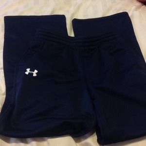 Under Armour youth large lounging pants