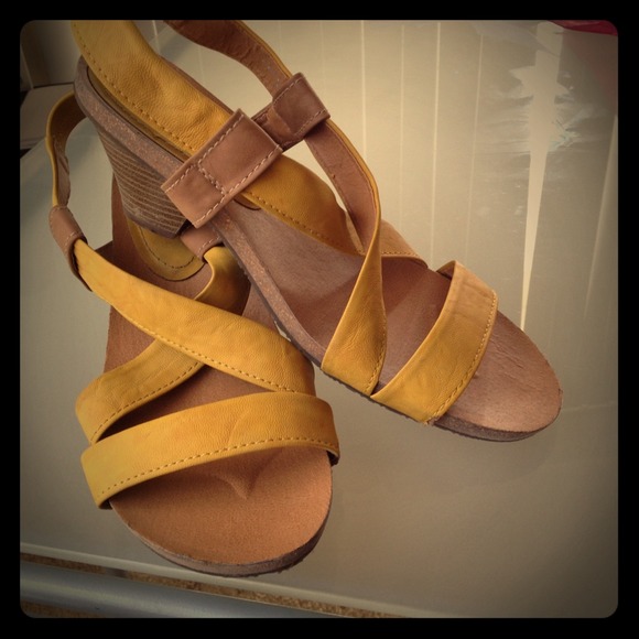 Very comfortable sandal 👡