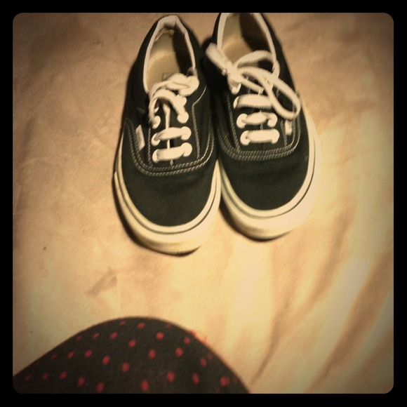 Black/white classic vans