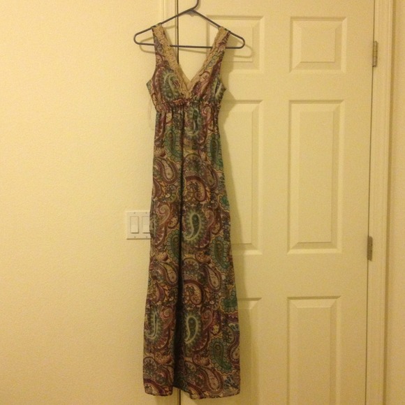 Dresses & Skirts - Sexy maxi