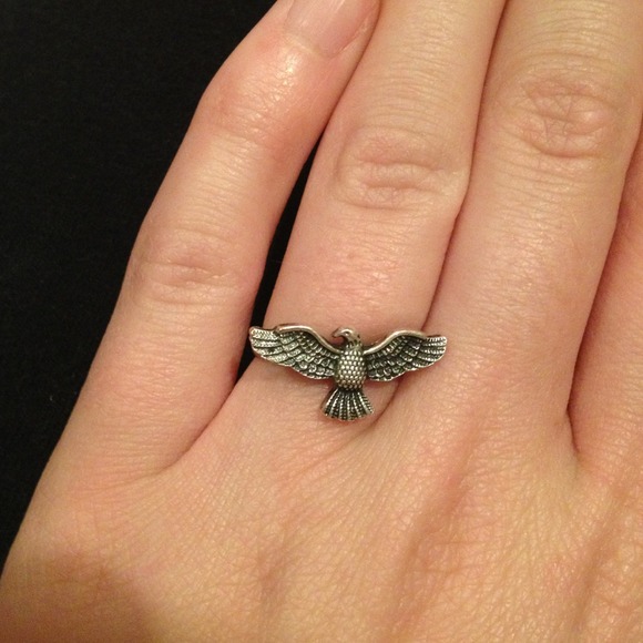 🚫SOLD🚫Cute eagle ring!!