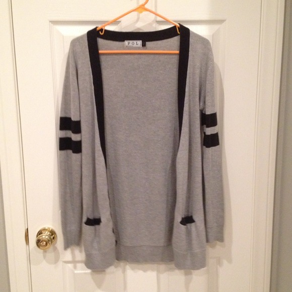 🚫SOLD🚫Cute preppy cardigan