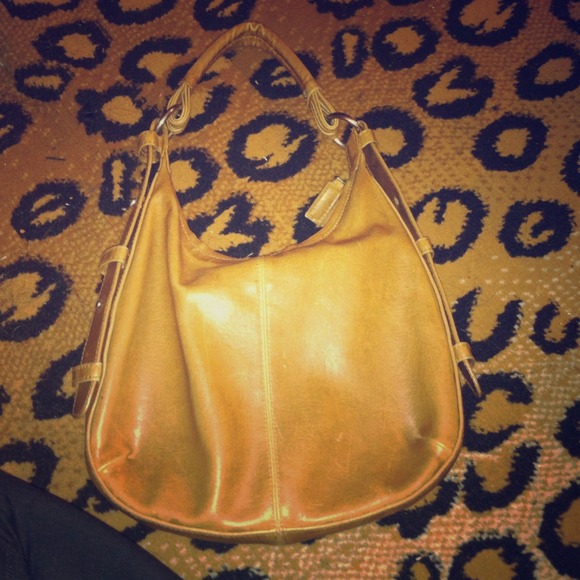 Light brown lil handbag