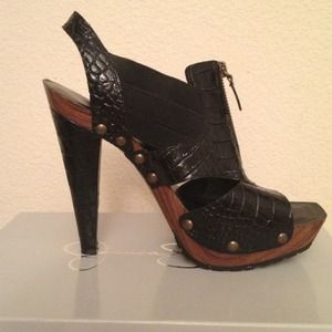 Jessica Simpson Sandals