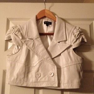 BeBe White Leather Crop Top Jacket