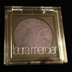 Laura Mercier baked eye colour