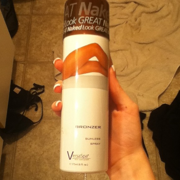 Self tanner/bronzer