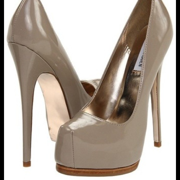 Steve Madden platform