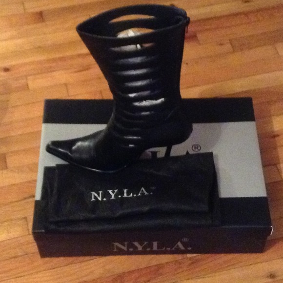 NYLA Boots - N.Y.L.A.mid calf boots.worn,but taken care of.HOT!