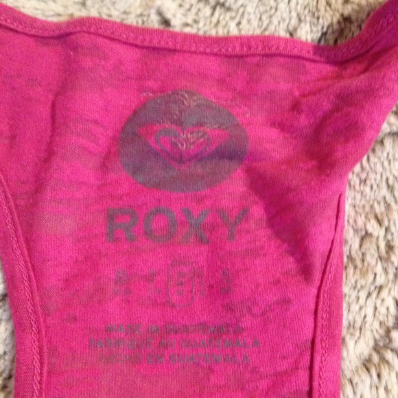 Sold in bundle - Roxy Pink Tank - Picture 2 of 2