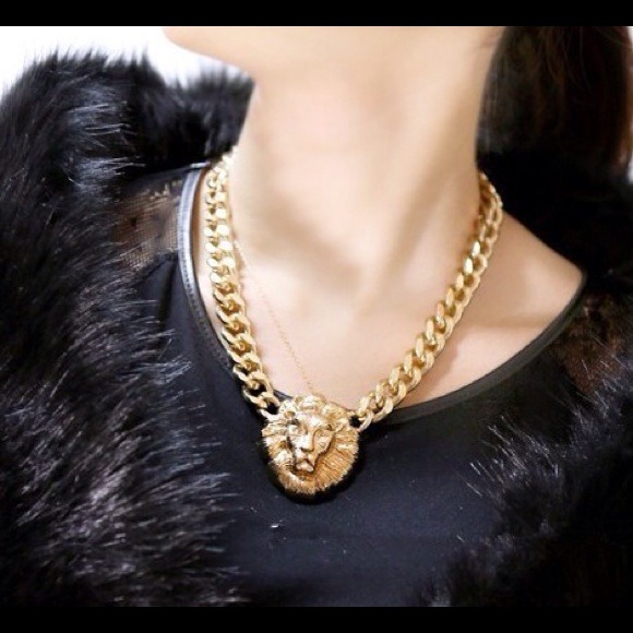 Fashion Lion head choker necklace SHIPS IMMEDIATE