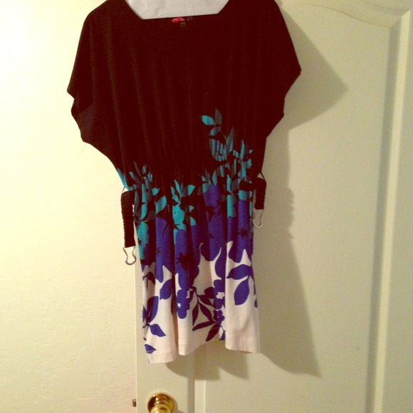 Great summer dress!  Forever 21