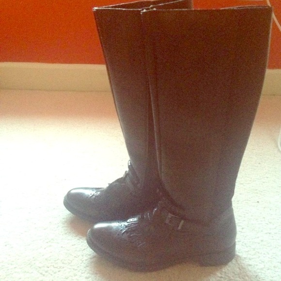 Aldo Riding Boot W/Fringe UK 37 US 6!!!!!