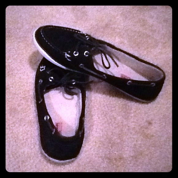 Flats/slip ons
