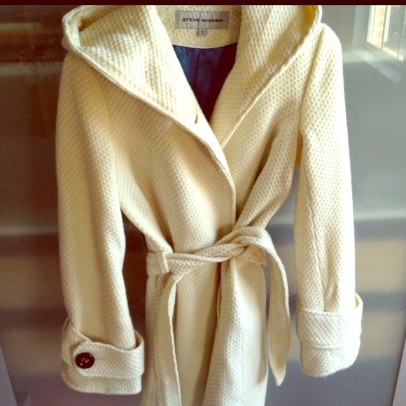 SOLD OUT/RARE Steve Madden Cream Belted Coat Sz.S!