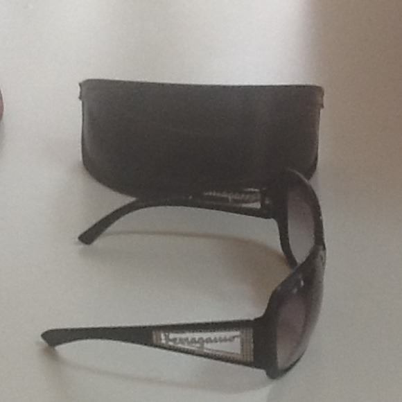 Highly Reduced Salvatore Farragamo Sunglasses!