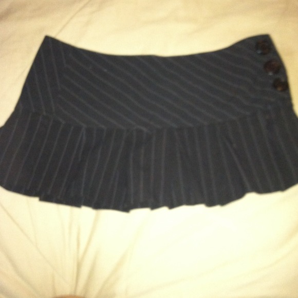 Cute pin stripe mini skirt