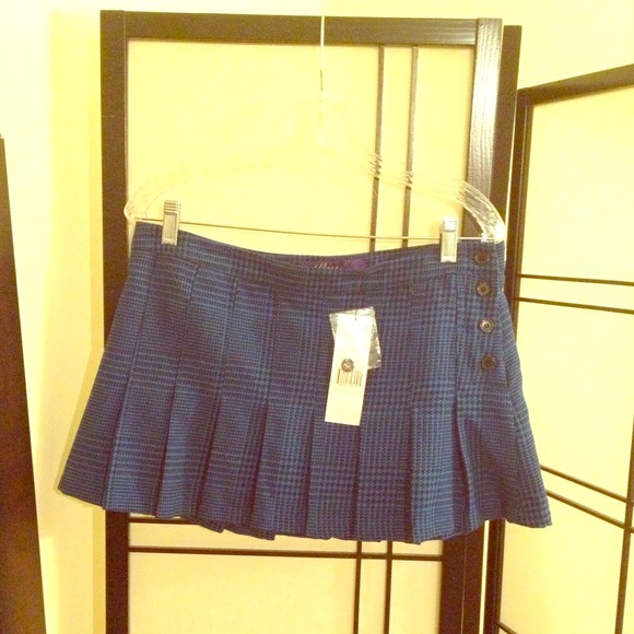 💙Dark Blue Plaid Pleated Skirt!💙