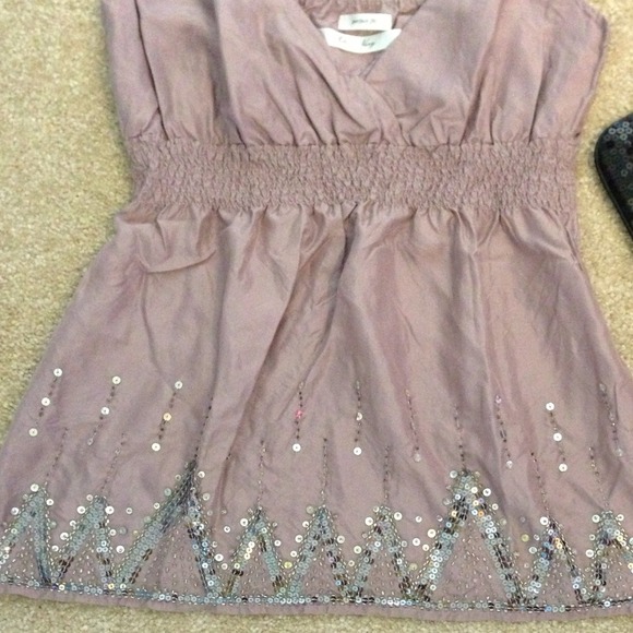 Old Navy Silk Top💕 - Picture 2 of 4