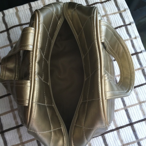 Traded - Picture 2 of 3