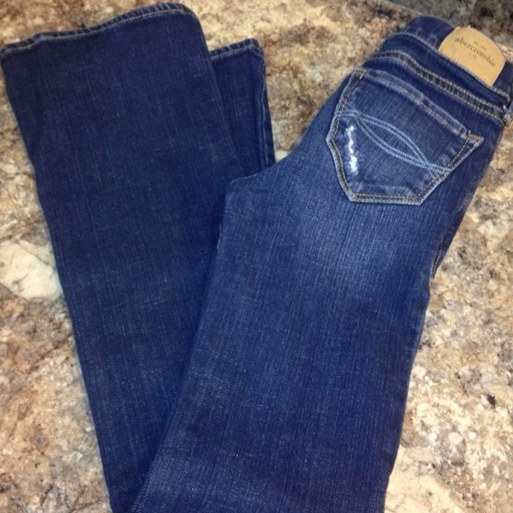 Jeans - Picture 3 of 3