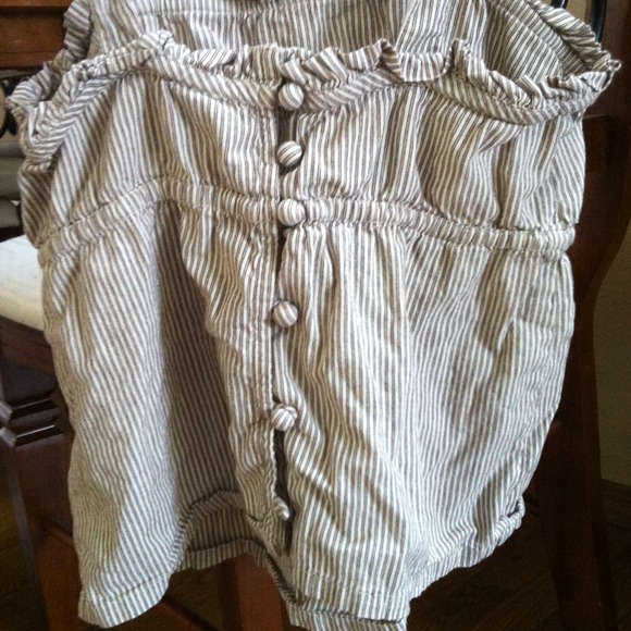 Gap tank - Picture 2 of 2
