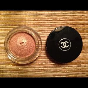 Chanel Illusion D'Ombre Eyeshadow