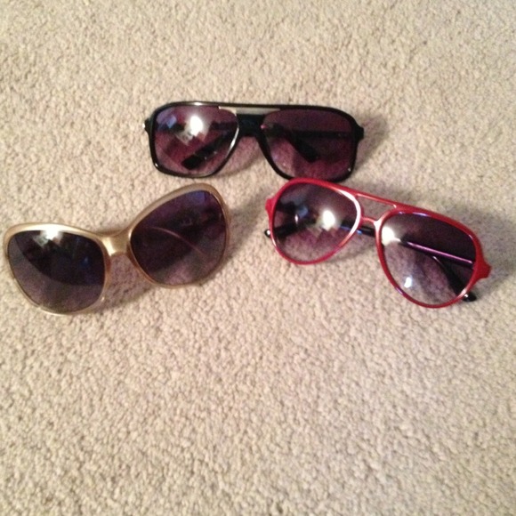 Sunglases