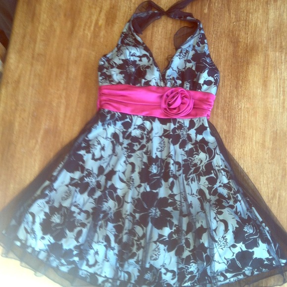 💐bundle for @yessy_gonzalez dress and shoes!