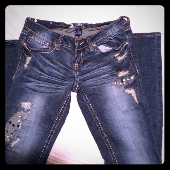 Antique Rivet Size 29 never worn price negotiable