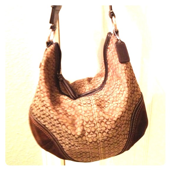 Coach Handbags - RESERVED for @bclifton until 4/6 noon. Coach Hobo