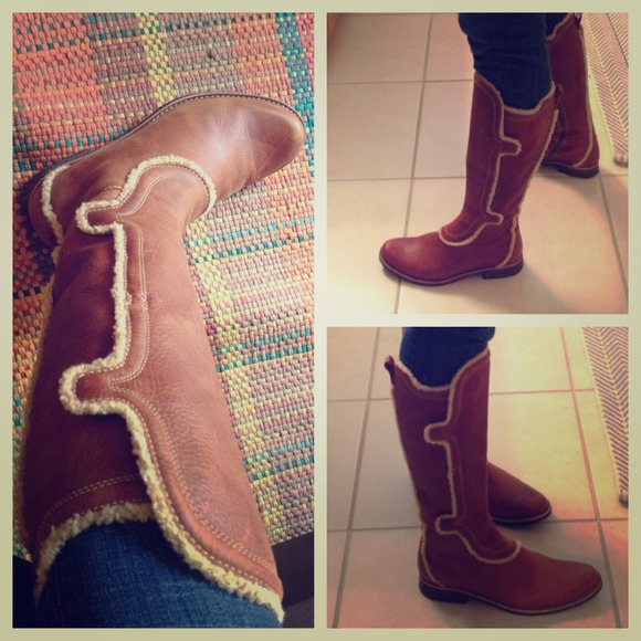 REDUCE Timberland water resistant boots
