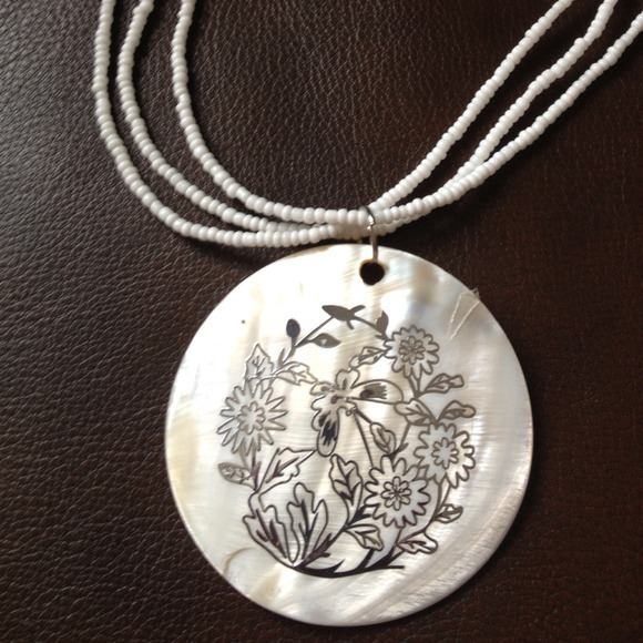 👆REDUCED!👆 Necklace with matching earrings! - Picture 1 of 3