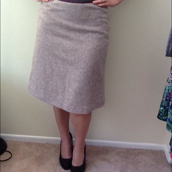Purple/White Tweed knee length Skirt