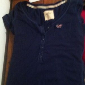 Bundle :)💢BUY NOW SALE💢Hollister Shirt