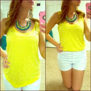 ❌SOLD❌ CUTE YELLOW TANK