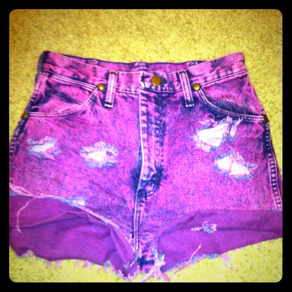 Highwasited denim shorts