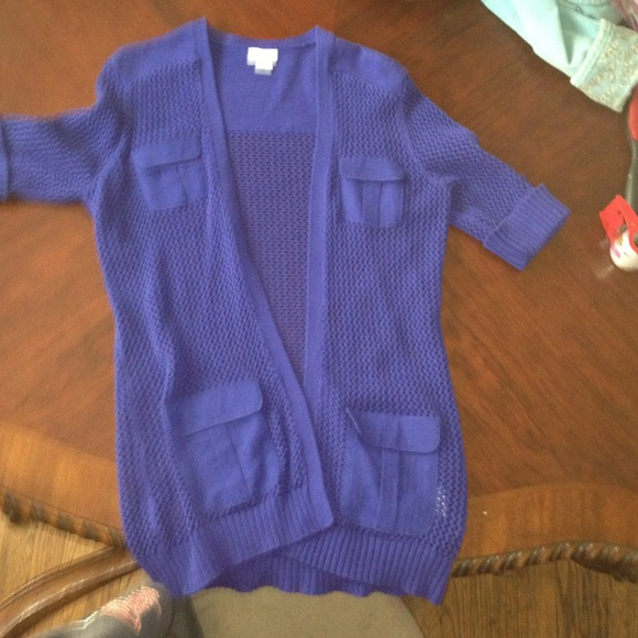 SOLD to @mlemleyNever worn royal blue long sweater