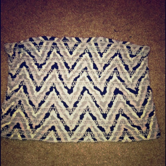 Chevron tube top