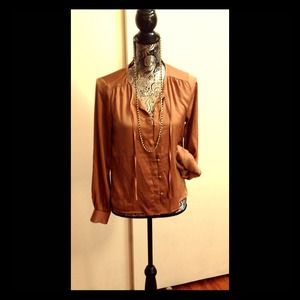 ✨NEW!! Tan colored blouse✨