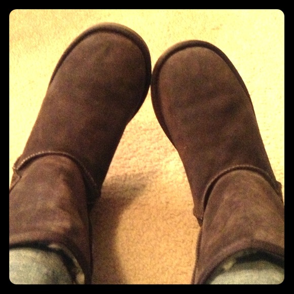 ?REDUCED?Short women's emu boots!