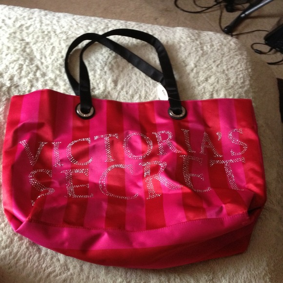 Victoria's Secret bag.
