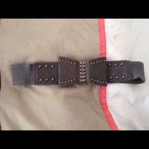 Grey belt