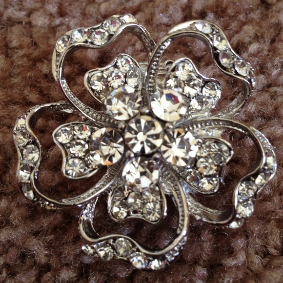 Really cute ring. - Picture 2 of 3