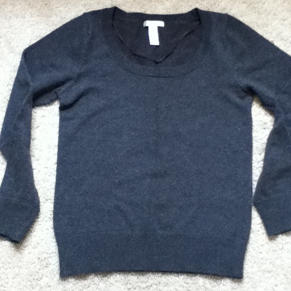 Tight, short sweater