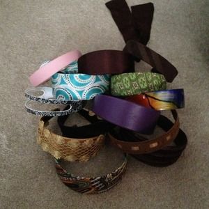 Lot of assorted headbands SOLD