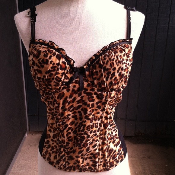 Leopard Print Corset - Picture 2 of 3