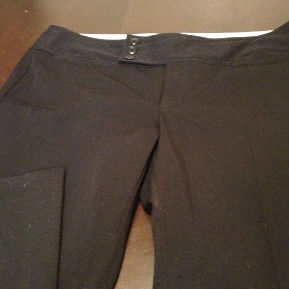 Three button wide leg black trouser